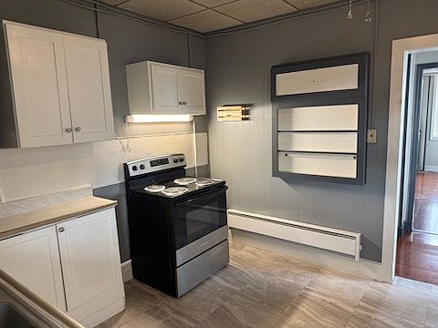 2nd image of 201 Center Ave #3