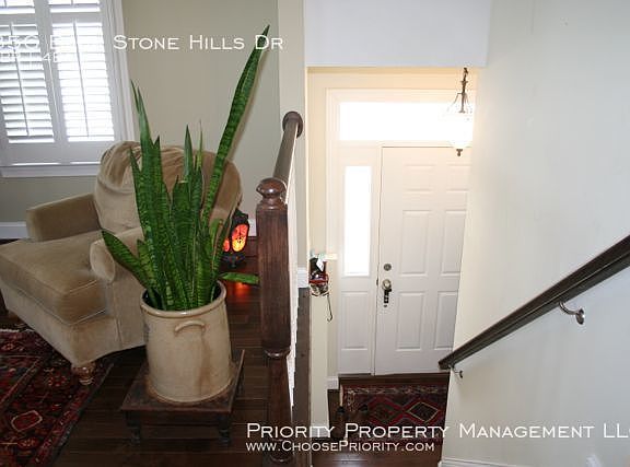 5th image of 356 Blue Stone Hills Dr