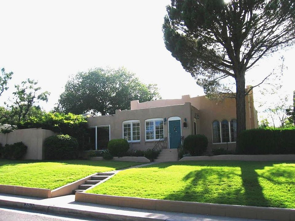 1st image of 303 Hermosa Dr SE
