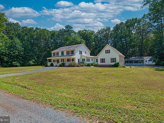 3rd image of 9005 Horseshoe Ln