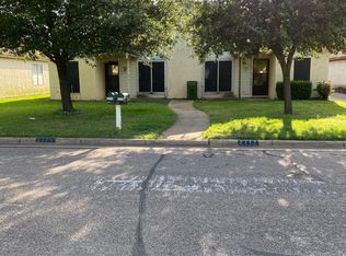2714 Parkchester Dr, Arlington, TX 76015