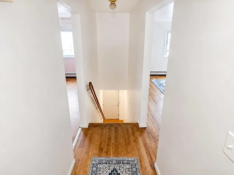 5 Fishkill Glen Dr #B — Photo 5