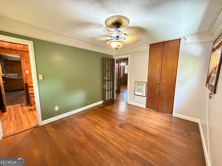 1054 College Station Rd — Photo 6