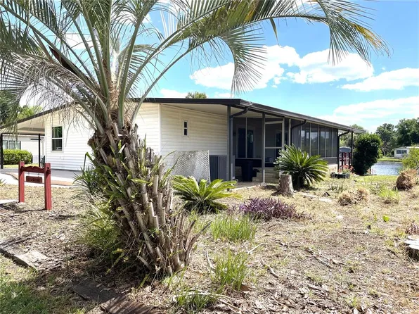 2 Grove Trl, Wildwood, FL 34785