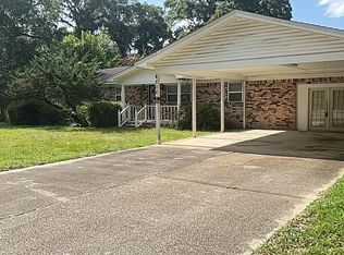 4808 Friendly St, Pace, FL 32571