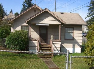 16001 8th Ave SW, Burien, WA 98166