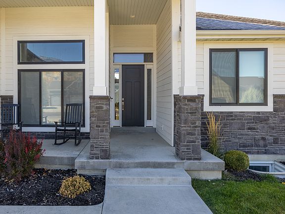 5th image of 4009 S Cottonwoods Ct