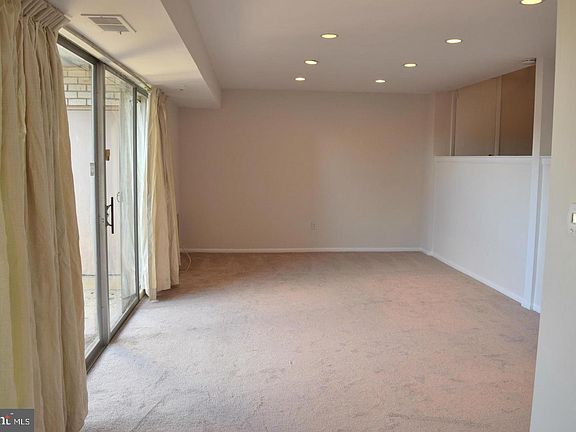 5th image of 14620 Bauer Dr APT 2