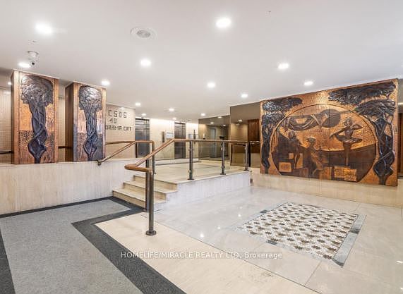 3rd image of 40 Panorama Ct #903