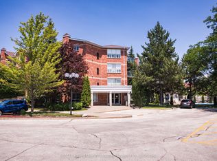 143 Edgehill Dr #408, Barrie, ON L4N 1L9