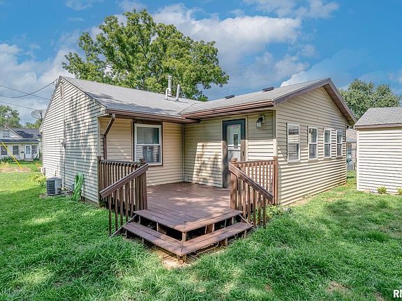 4th image of 3427 Boies Ave