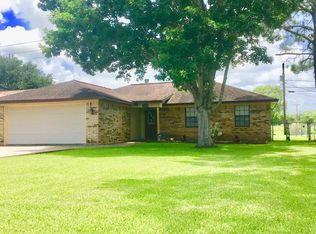 112 Ronald Ave, Bay City, TX 77414