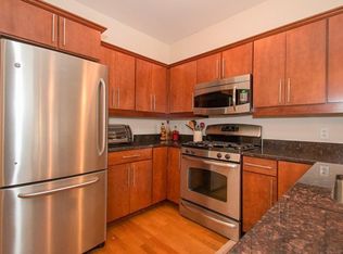 41 Commonwealth Ave #204, Chestnut Hill, MA 02467