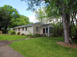 27 Trimont Trl, Franklin, NC 28734