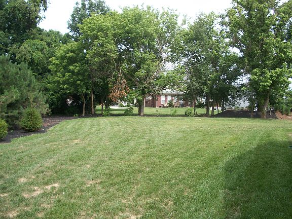3rd image of 10800 Seabiscuit Ct