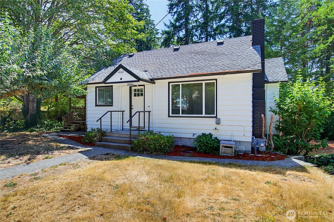 1st image of 4107 Madrona Drive SE