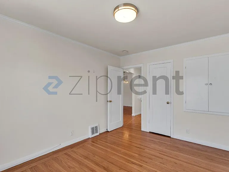 1667 47th Ave — Photo 16