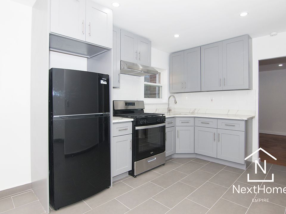 1st image of 2844 47th St #2