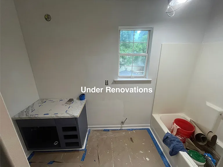 7322 Albert St — Photo 16