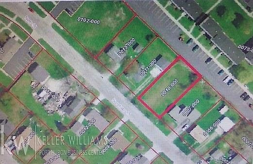 1st image of 1900 Roselawn Ct