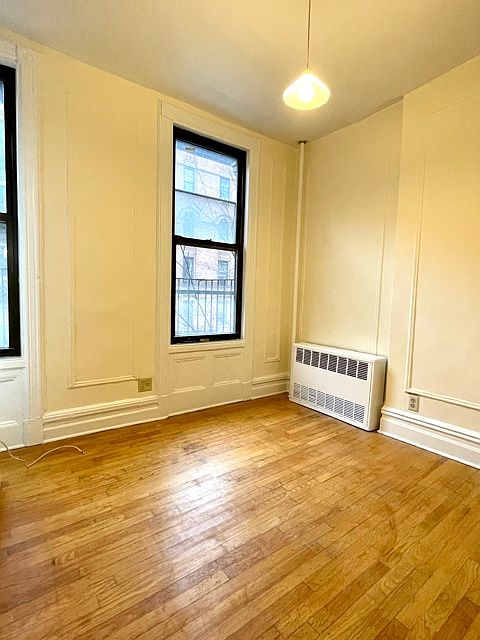 1st image of 303 E 91st St #3