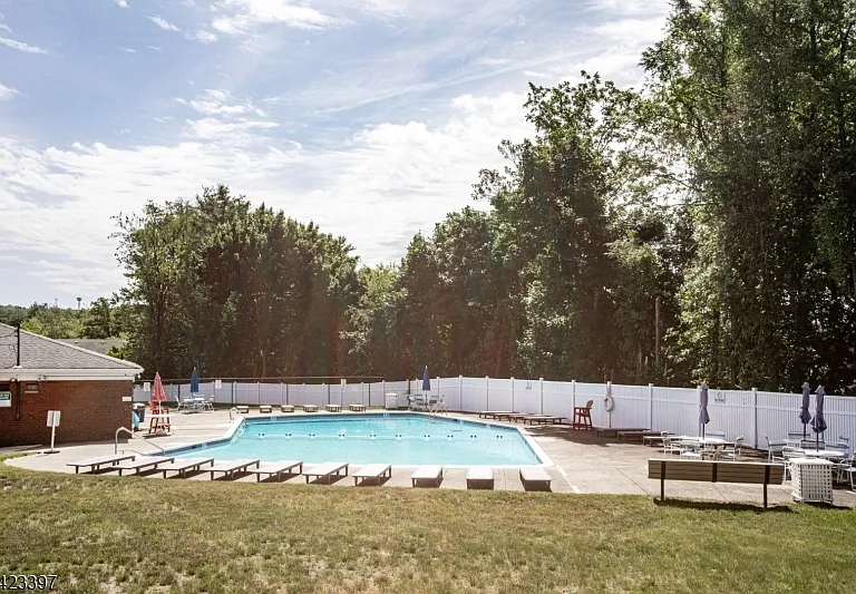 1130 Valley Rd #2B — Photo 46