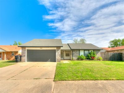 1357 W Cedarbrook Ln, Moore, OK, 73170