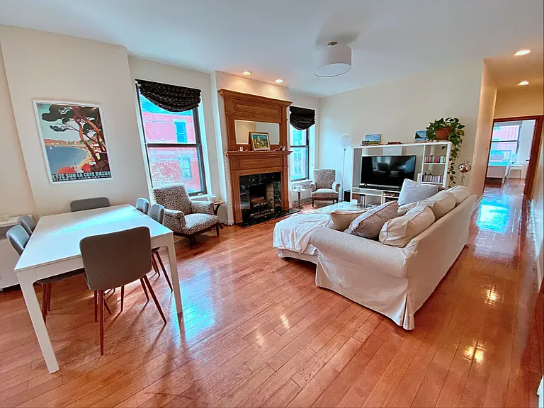 65 W 70th St #3S — Photo 3