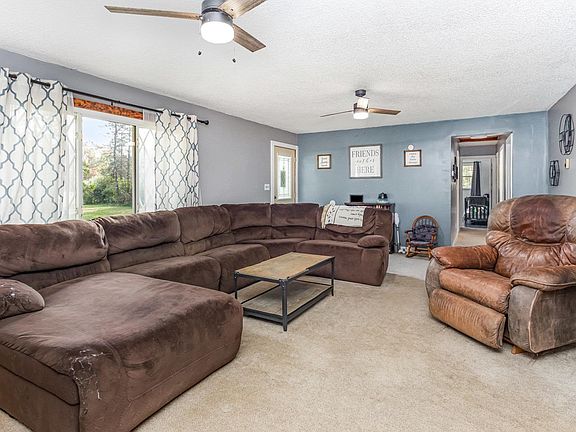 5th image of 2302 Mertz Rd