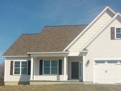 3 Brook Hill Dr, Troy, NY, 12180