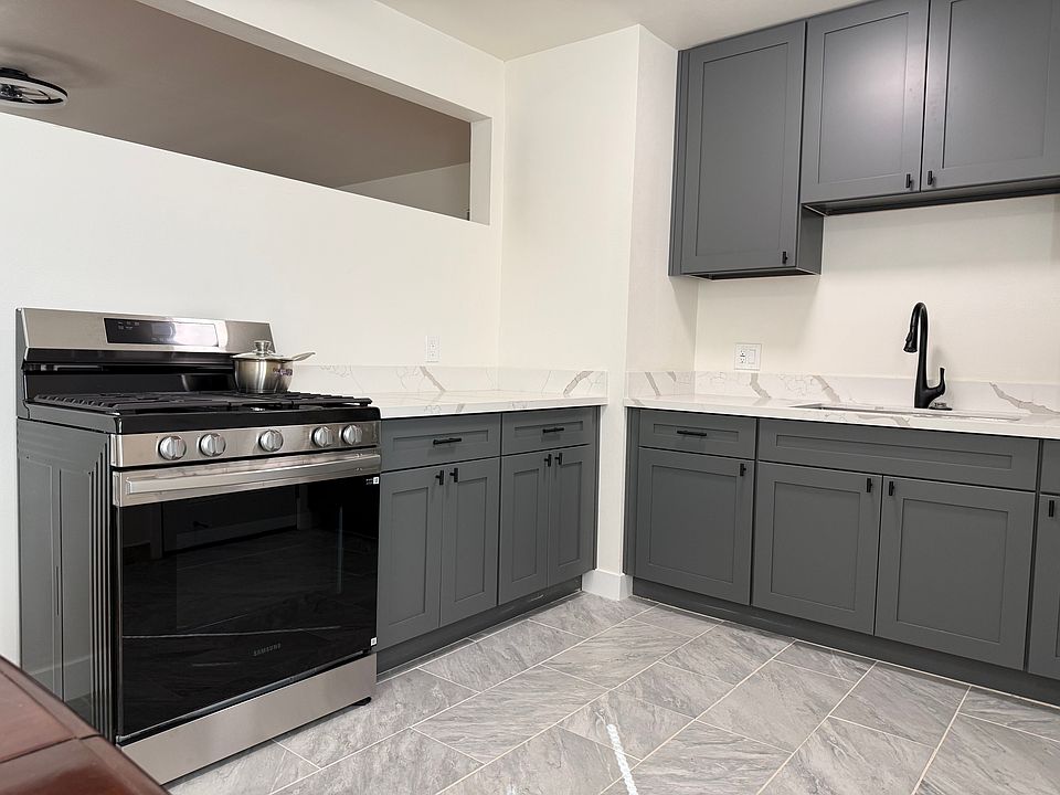 1st image of 130 S California St APT B