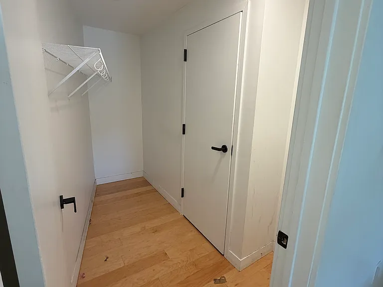 15 Allen St #302 — Photo 15