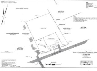 504 Old County Rd, Rockland, ME 04841