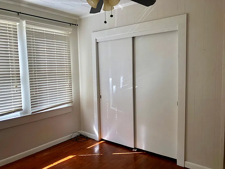 206 Jackson St — Photo 12