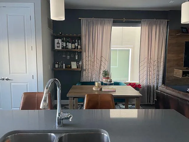 2347 Eliot St — Photo 10