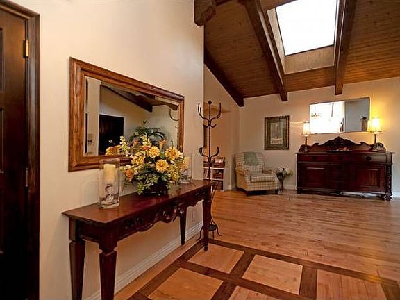 Entry Foyer