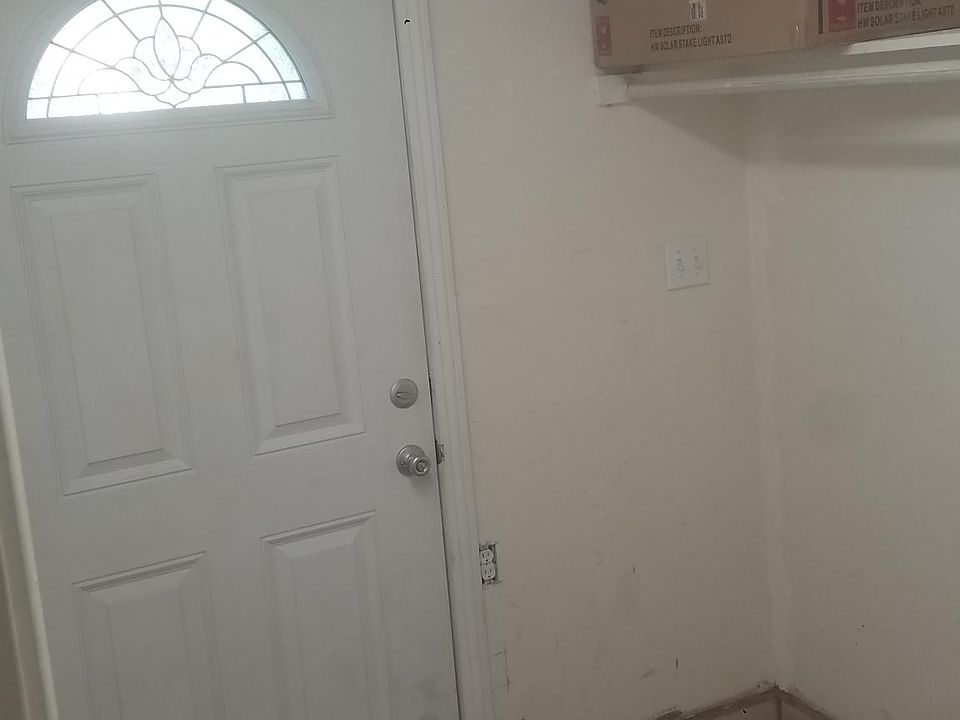 1st image of 3465 Algonquin Cir