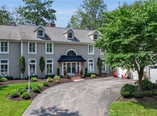 163 Roxbury Park, East Amherst, NY 14051