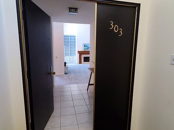 3rd image of 14159 Dickens St APT 303