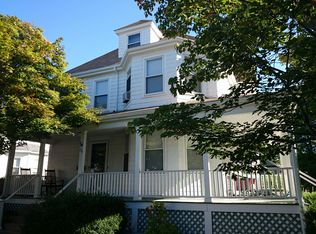 175 Temple St, West Roxbury, MA 02132