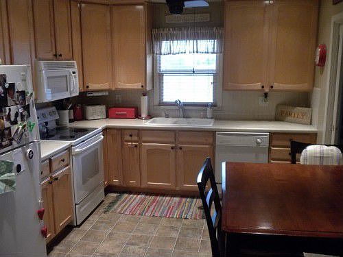 4th image of 521 E Vine St