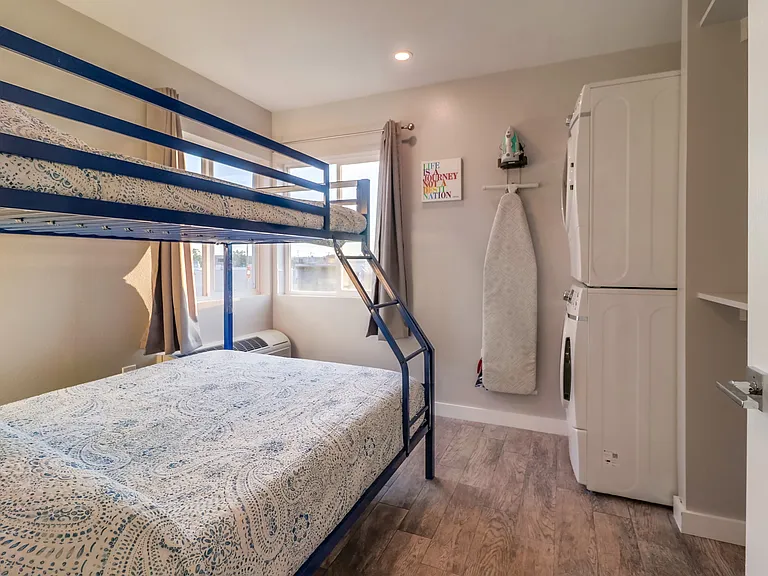 1313 W Morena Blvd #19 — Photo 18