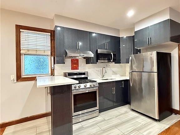 3rd image of 2514 E 24th St