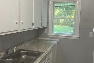 3rd image of 1624 Maribel Ave