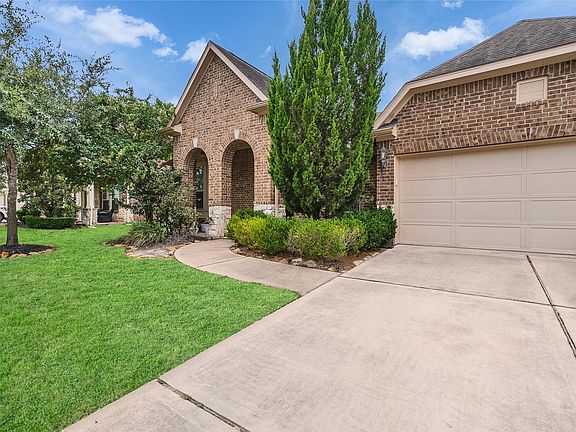 4th image of 12831 Arlington Meadows Ln