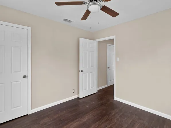 3740 Brooks Dr, Corpus Christi, TX 78408