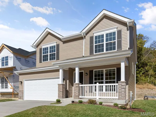 6757 Raymond Ave, Saint Louis, MO 63133