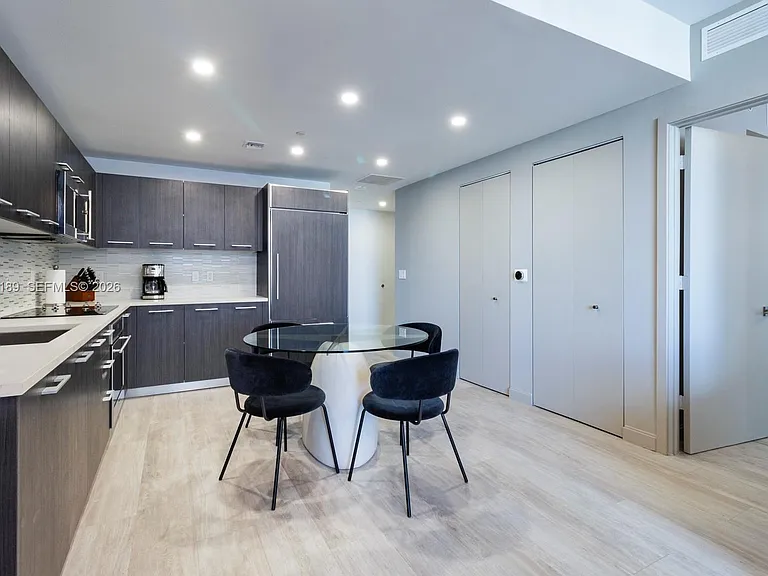 55 SW 9th St #3010 — Photo 14