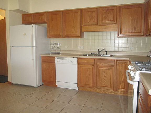 5th image of 8200 Lincoln Ave APT 309