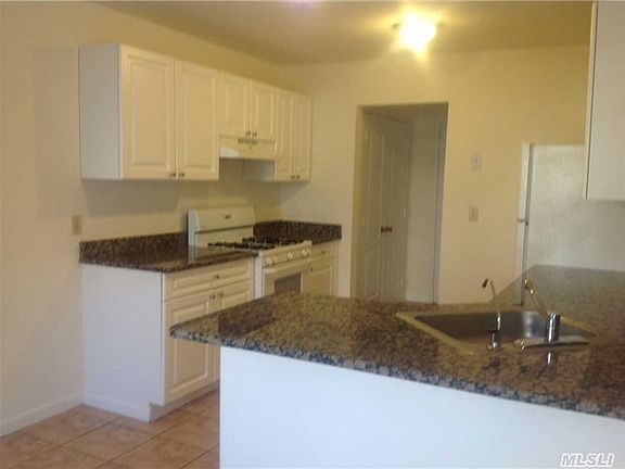 4th image of 29 Selina Ct